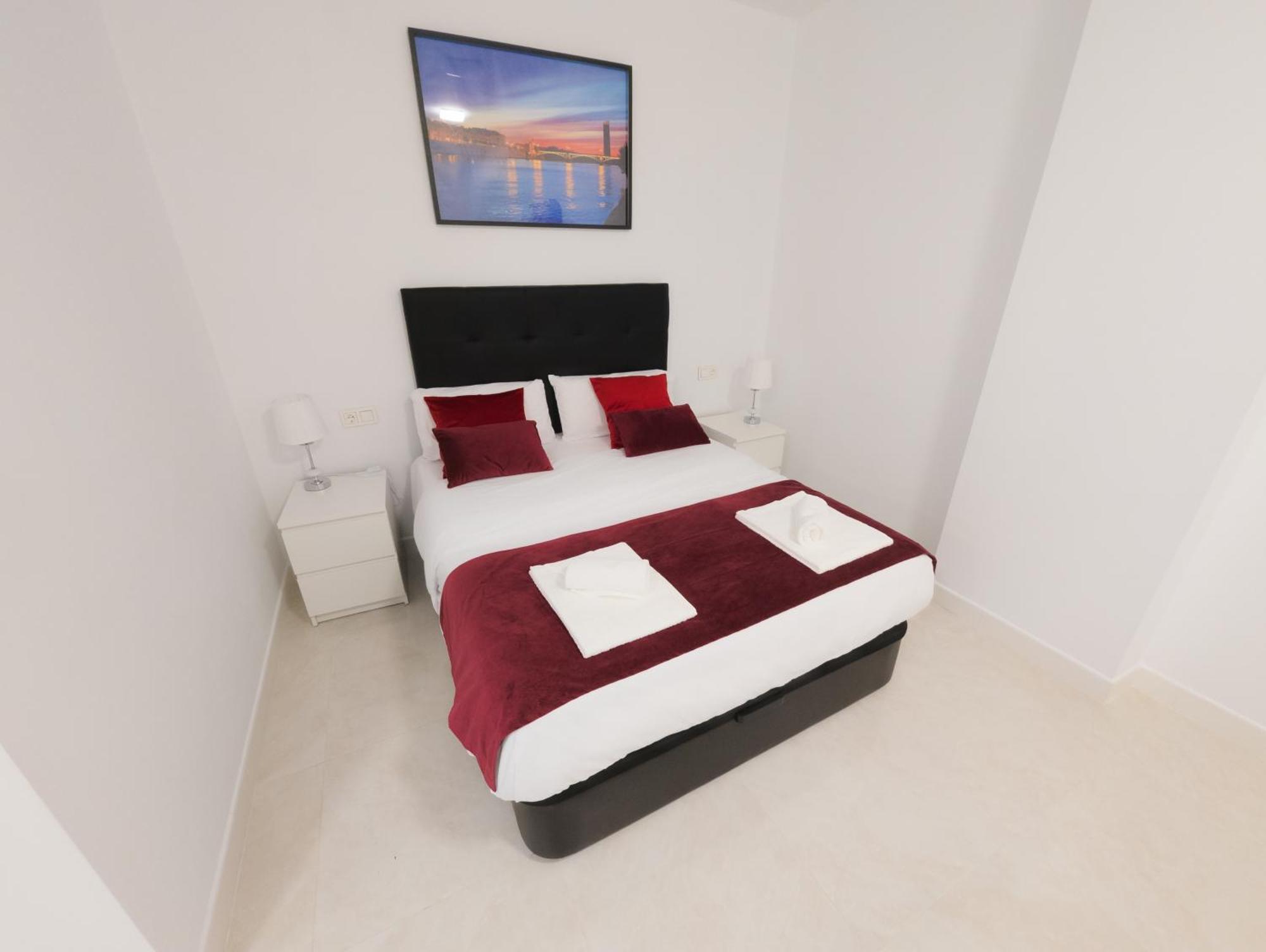 Rental San Luis Севиля Екстериор снимка