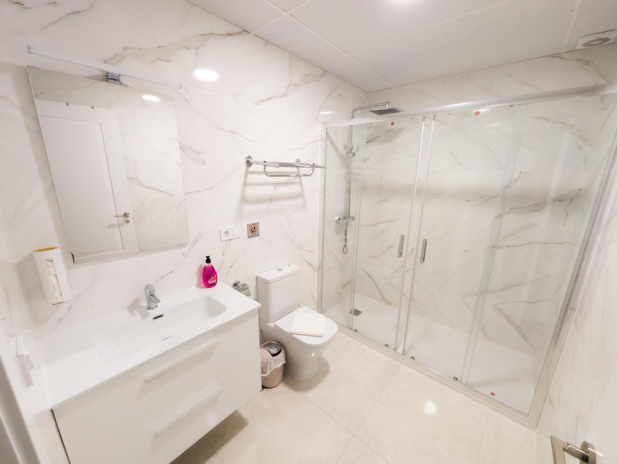 Rental San Luis Севиля Екстериор снимка