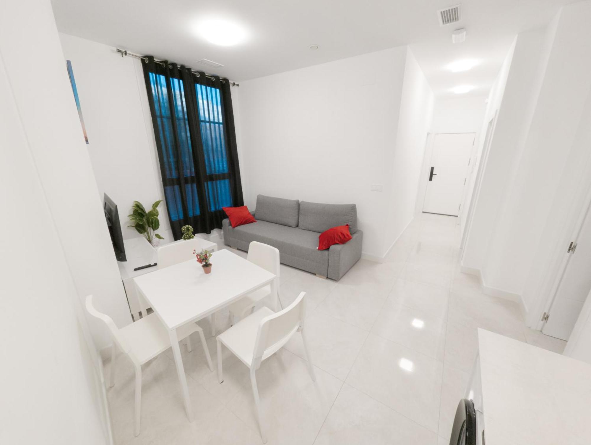 Rental San Luis Севиля Екстериор снимка